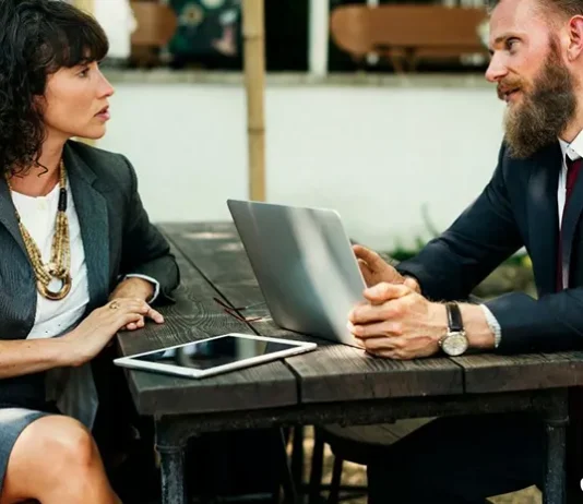 The Art of Persuasive Communication in Business