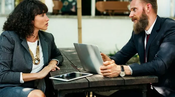 The Art of Persuasive Communication in Business